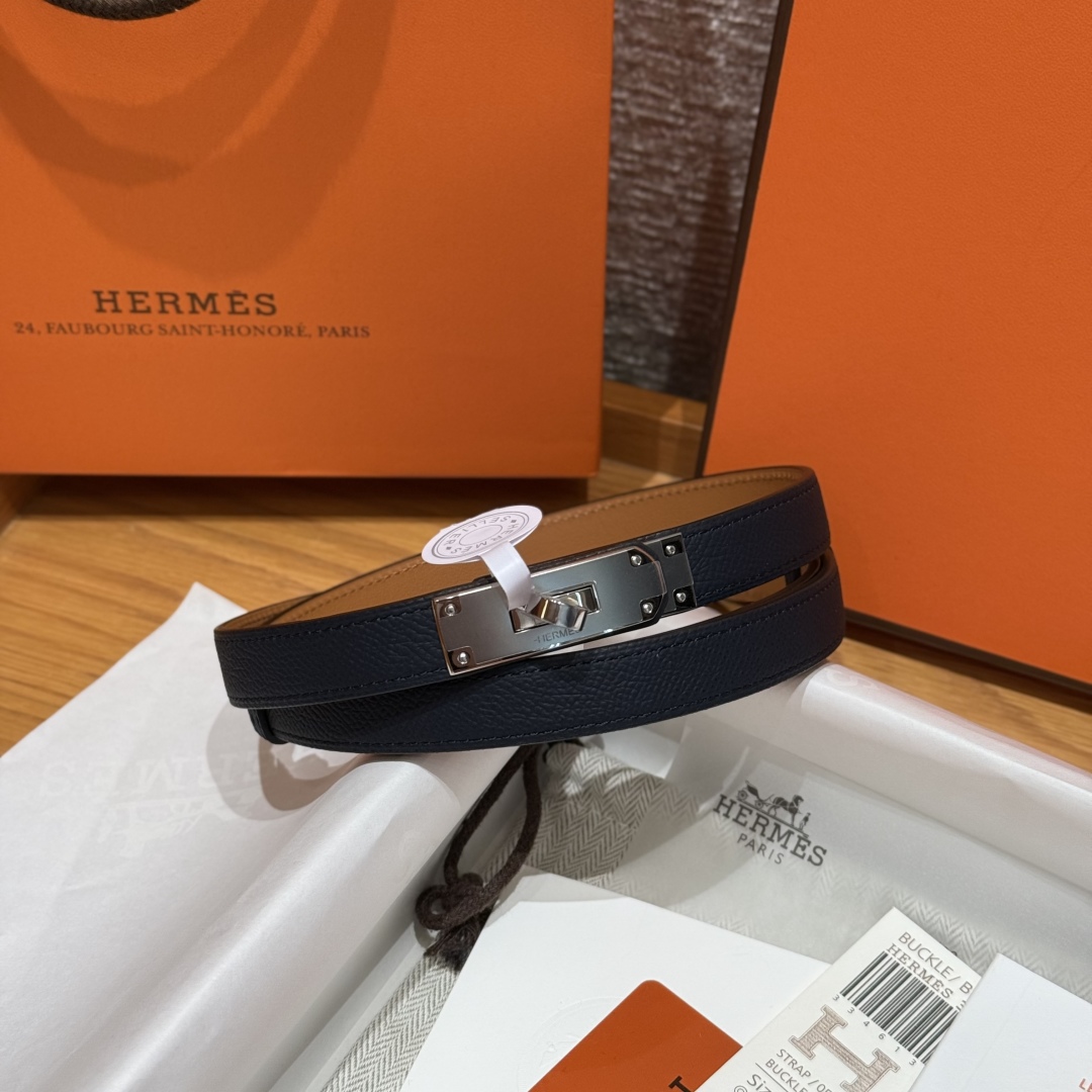 Hermes Women's Kelly Belt - Hunter Leather with Palladium Kelly Buckle 3 cmp i1751952782626 2955 0 2