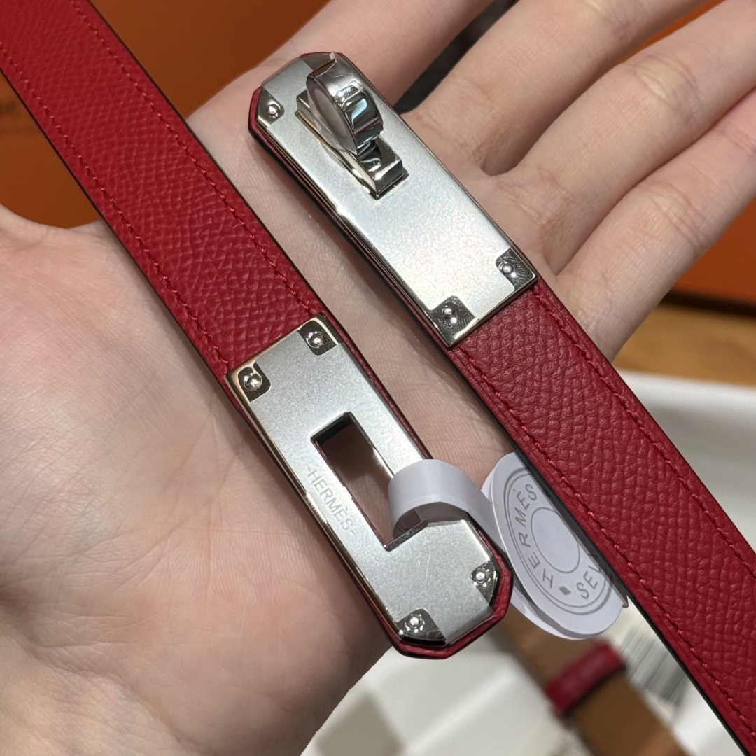 Hermès Kelly Belt for Women - Hunter Leather with Palladium Kelly Buckle 7 cmp i1751952856436 2912 0 7
