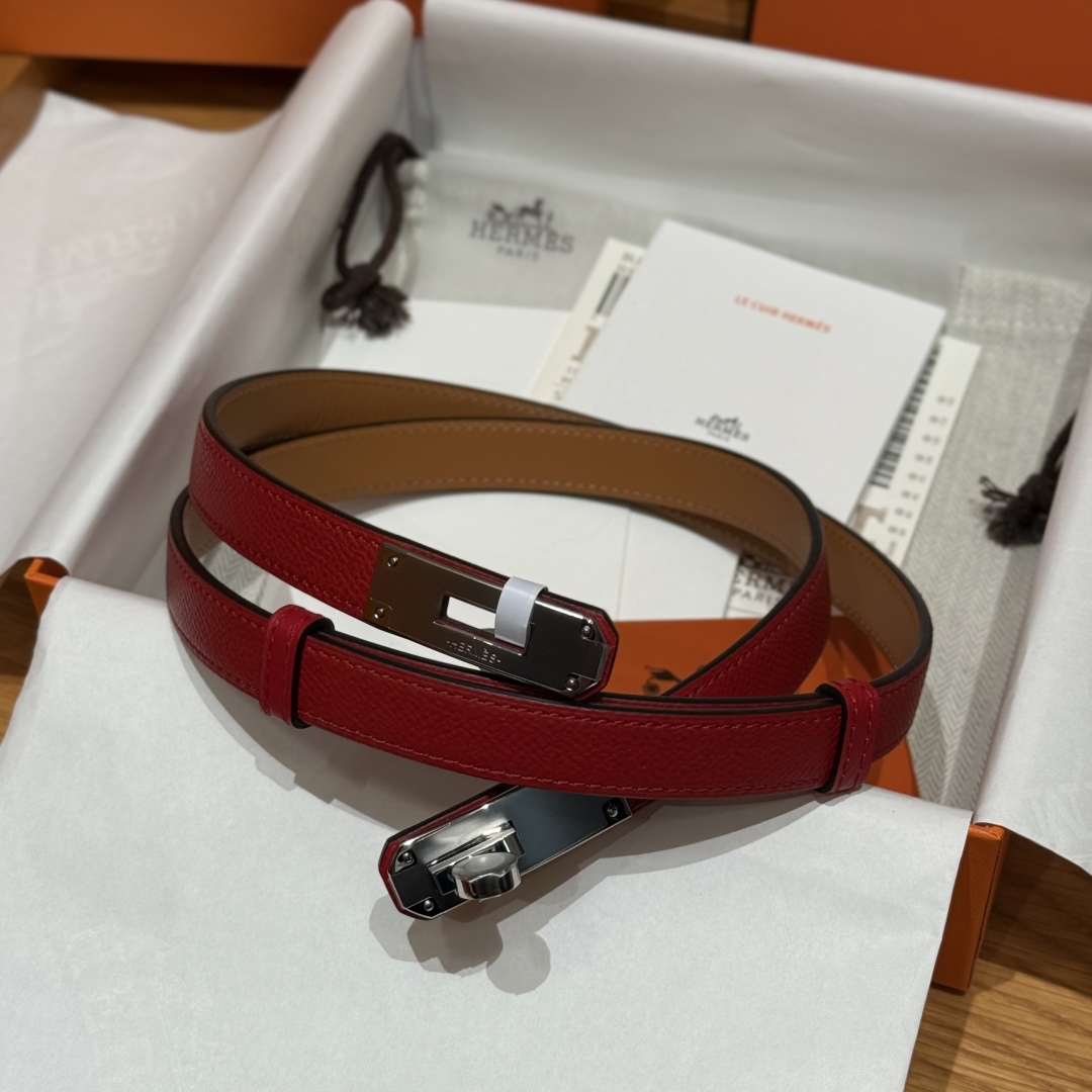 Hermès Kelly Belt for Women - Hunter Leather with Palladium Kelly Buckle 1 cmp i1751952856485 9927 0 0