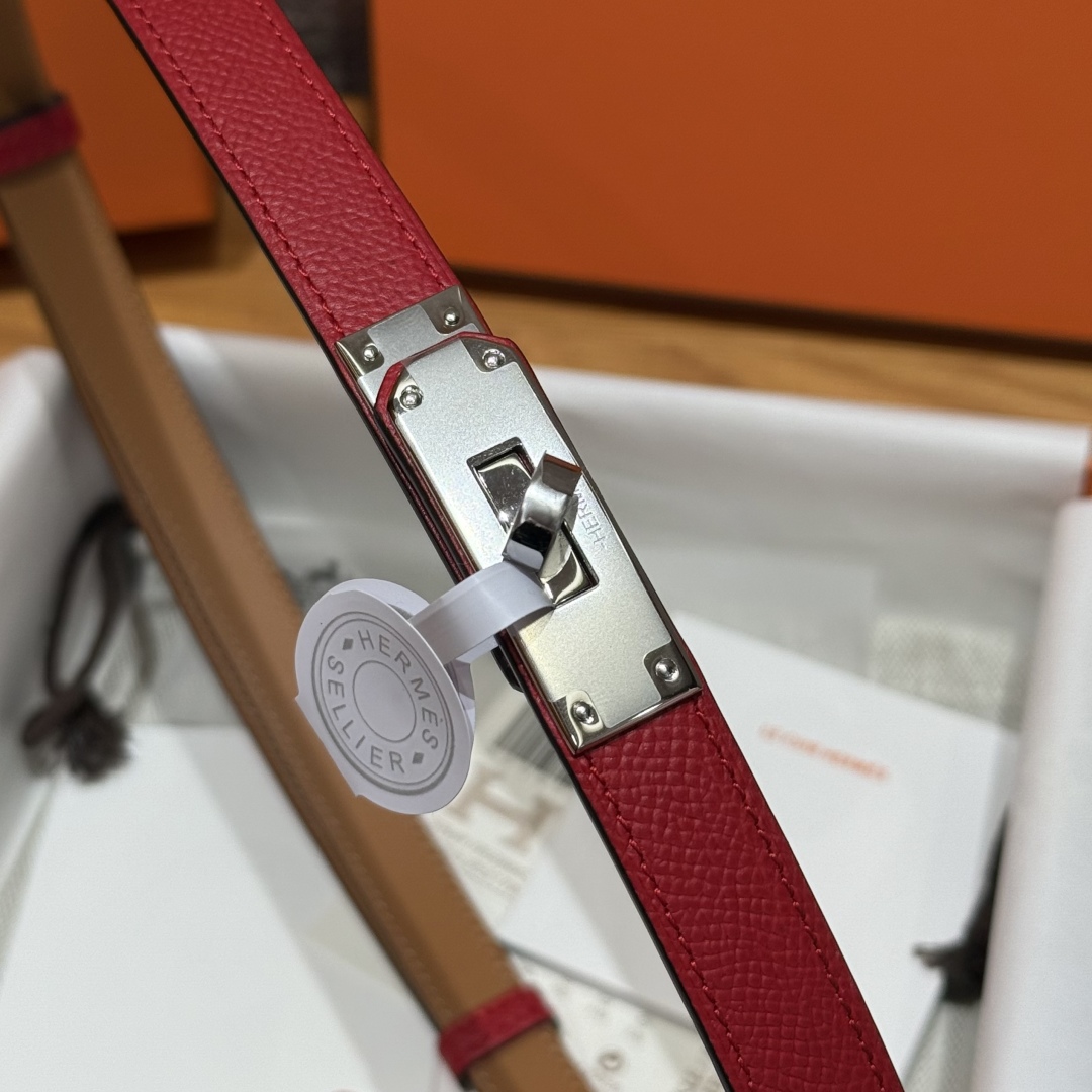 Hermès Kelly Belt for Women - Hunter Leather with Palladium Kelly Buckle 6 cmp i1751952857519 4073 0 4