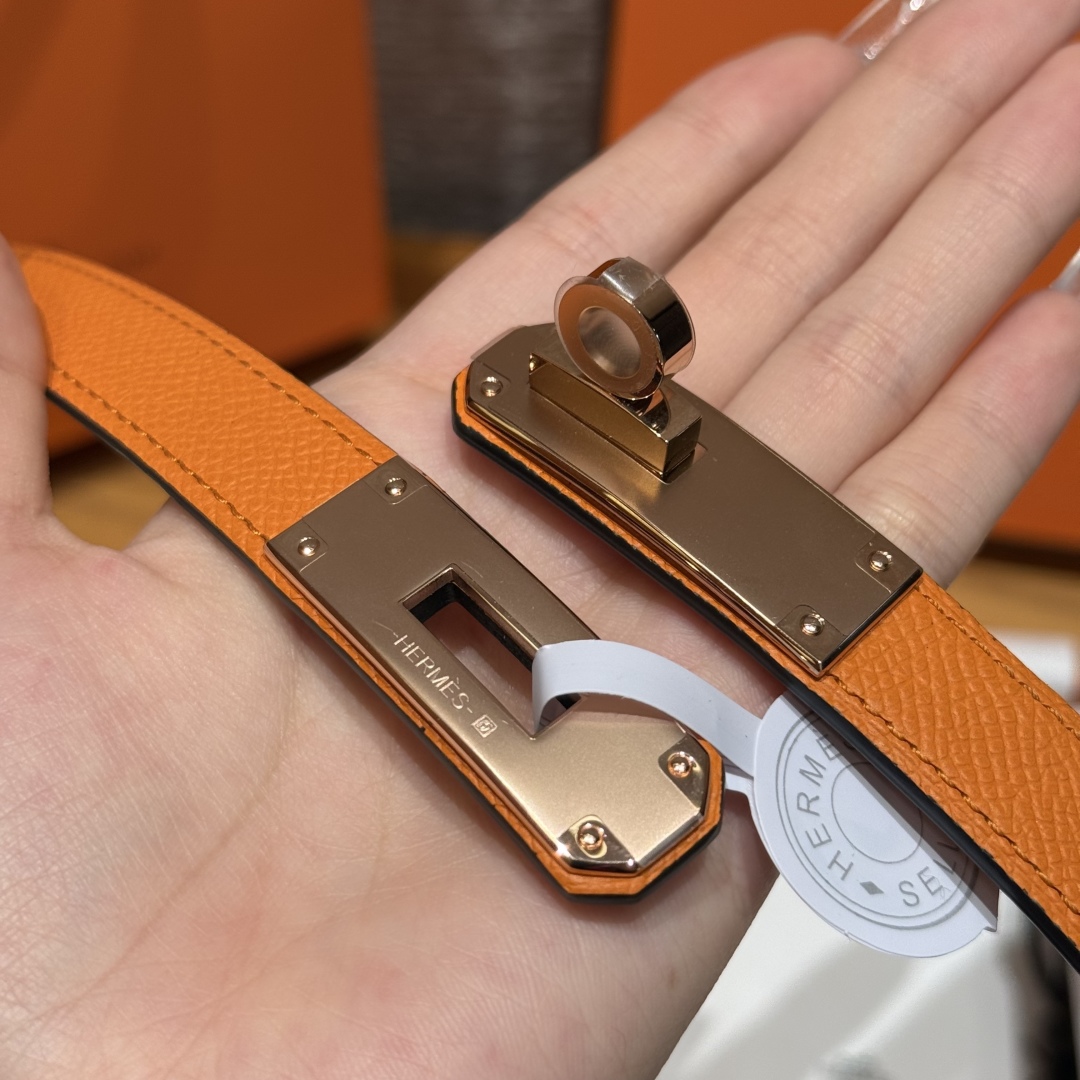 Hermes Women's Kelly Belt in Hunter Leather with Palladium-Plated Buckle 8 cmp i1751952943546 4245 0 5