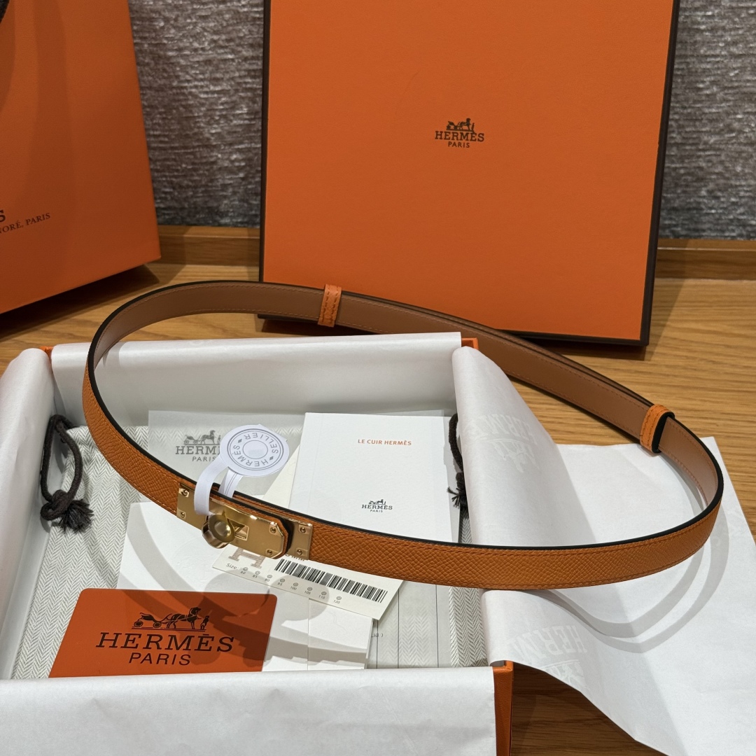Hermès Kelly Belt: Hunter Calfskin with Palladium-Plated Buckle, Adjustable Fit 6 cmp i1751952955260 8432 0 5