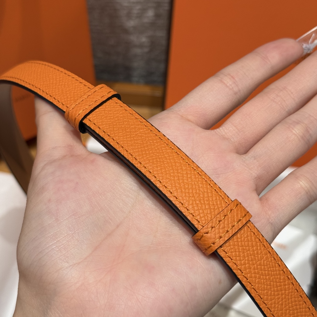 Hermès Kelly Belt: Hunter Calfskin with Palladium-Plated Buckle, Adjustable Fit 9 cmp i1751952955265 8227 0 8
