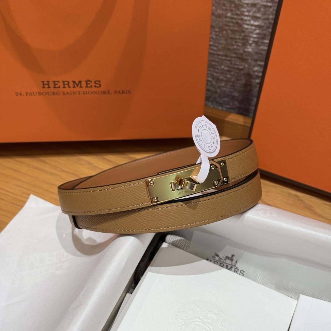 Hermes Women's Kelly Belt: Hunter Leather with Palladium Kelly Buckle 2 cmp i1751953892836 6230 0 2