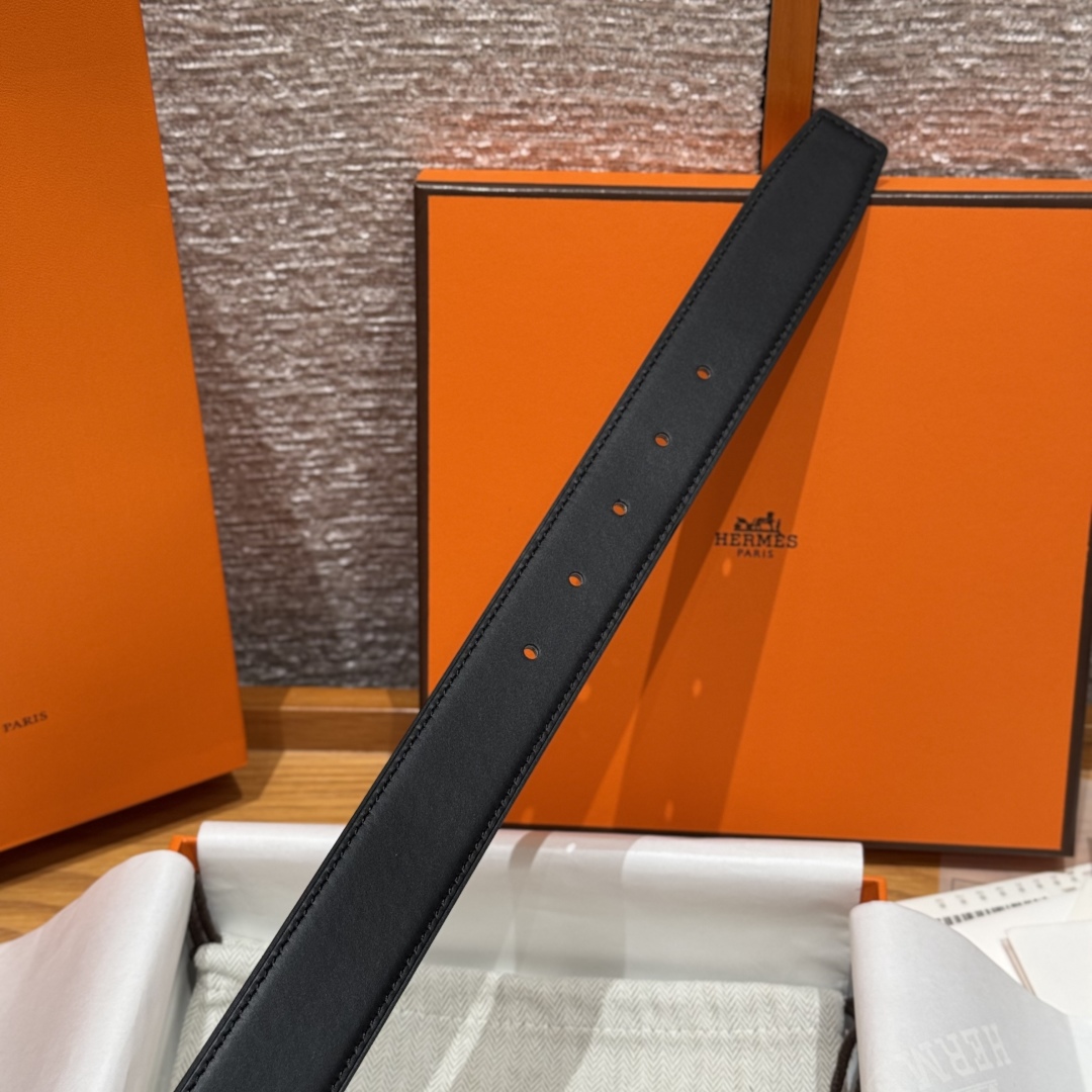 Hermès Rodeo 32mm Black Leather Belt with Palladium-Plated Buckle 9 cmp i1752207449516 7717 0 5