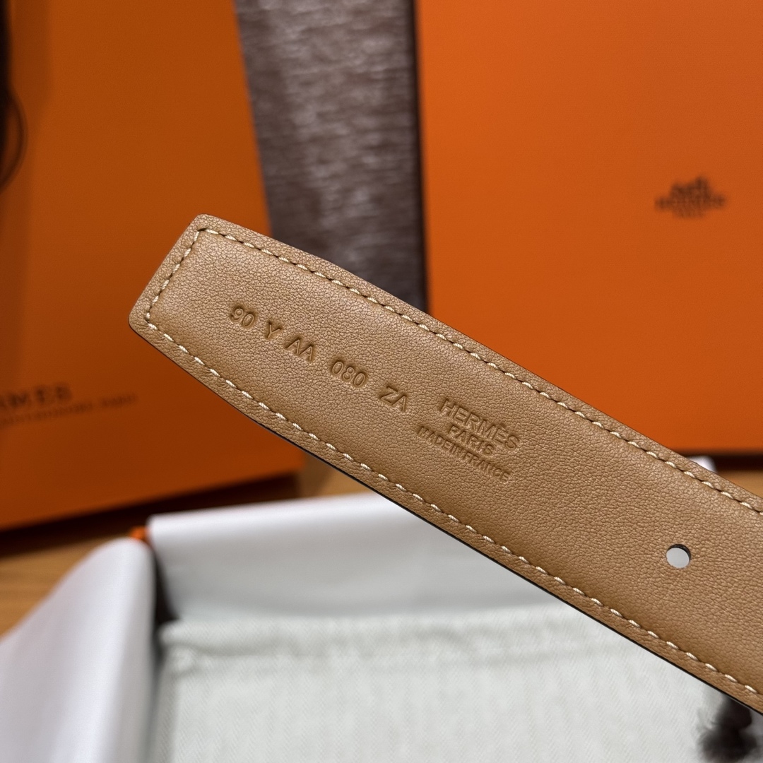 Hermès Rodeo 32mm Black Calfskin Leather Belt with Palladium-plated Buckle 9 cmp i1752207465227 2024 0 4