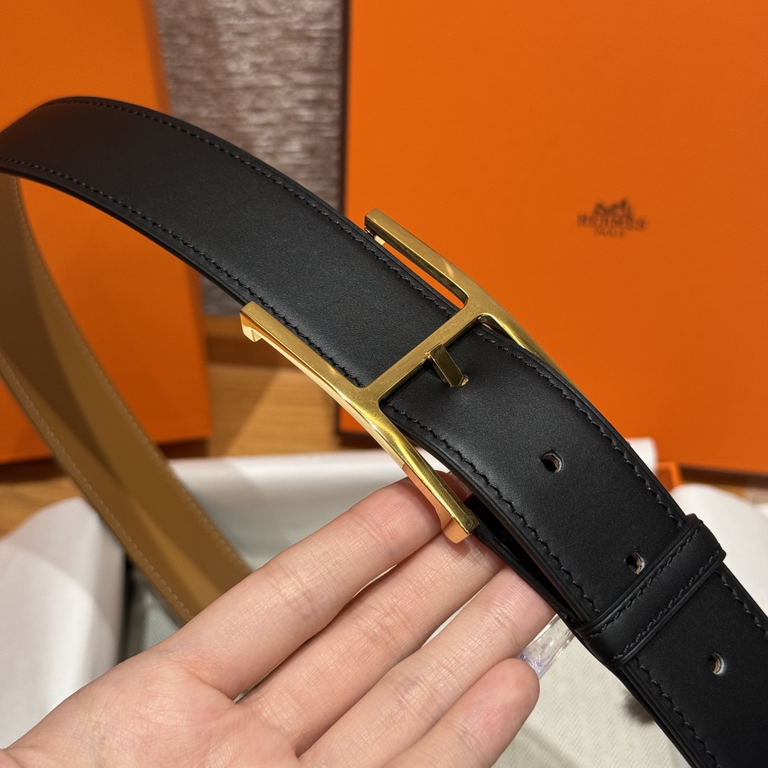 Hermès 32mm Reversible Leather Belt with Steel Needle Buckle - Black & Tan 5 cmp i1752207535236 6621 0 8