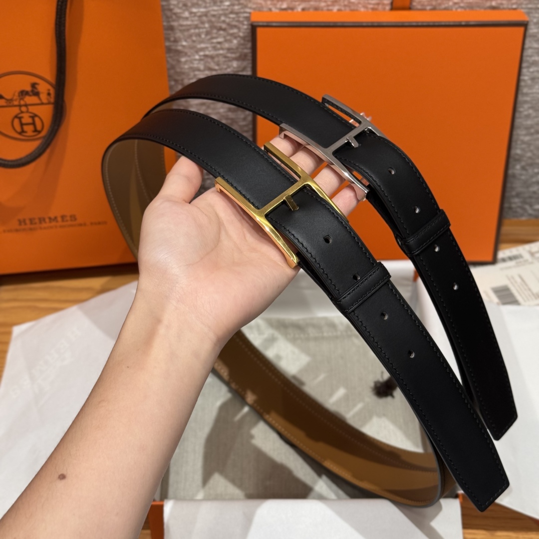 Hermes 32mm Reversible Leather Belt with Pin Buckle - Black & Tan 1 cmp i1752207543546 4290 0 1