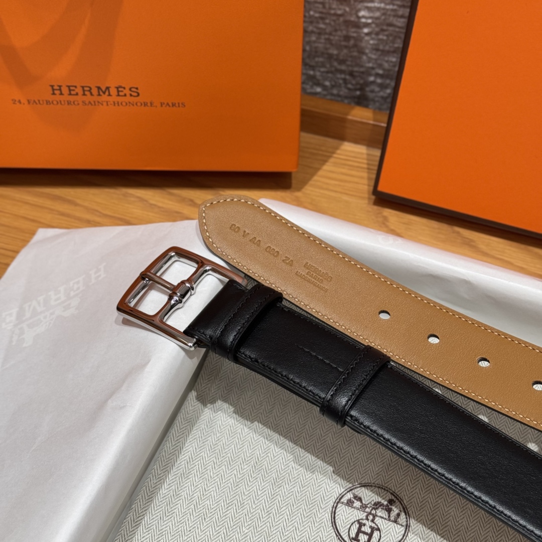 Hermès Men's Reversible Leather Belt - Black/Tan, Silver Buckle, 35mm Width 5 cmp i1752207633727 46 0 5