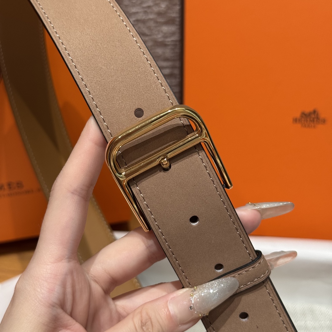 Hermès Romain 35mm Reversible Leather Belt with Gold Plated Buckle 5 cmp i1752207703450 4034 0 7