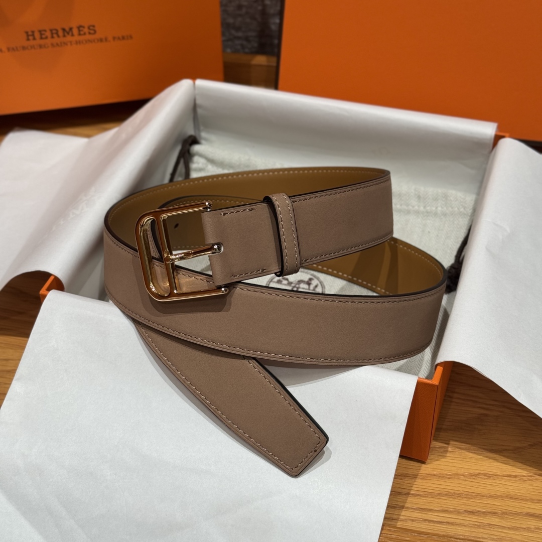 Hermès Romain 35mm Reversible Leather Belt with Gold Plated Buckle 1 cmp i1752207704452 2589 0 0