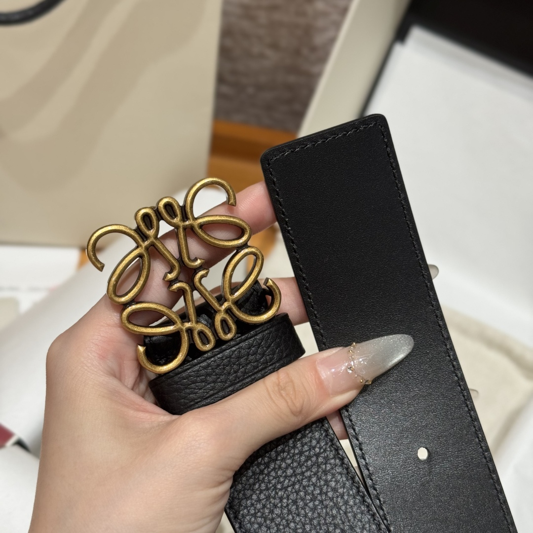Loewe 罗意威 进口头层牛皮