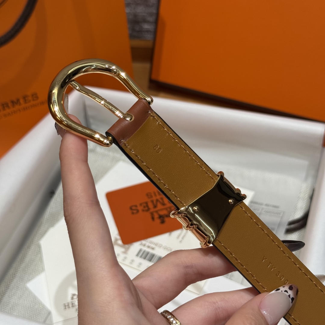 Hermès Écuyère 24 Belt: Swift Calfskin with Metal Buckle – Classic Style 7 cmp i1754109572766 415 0 5