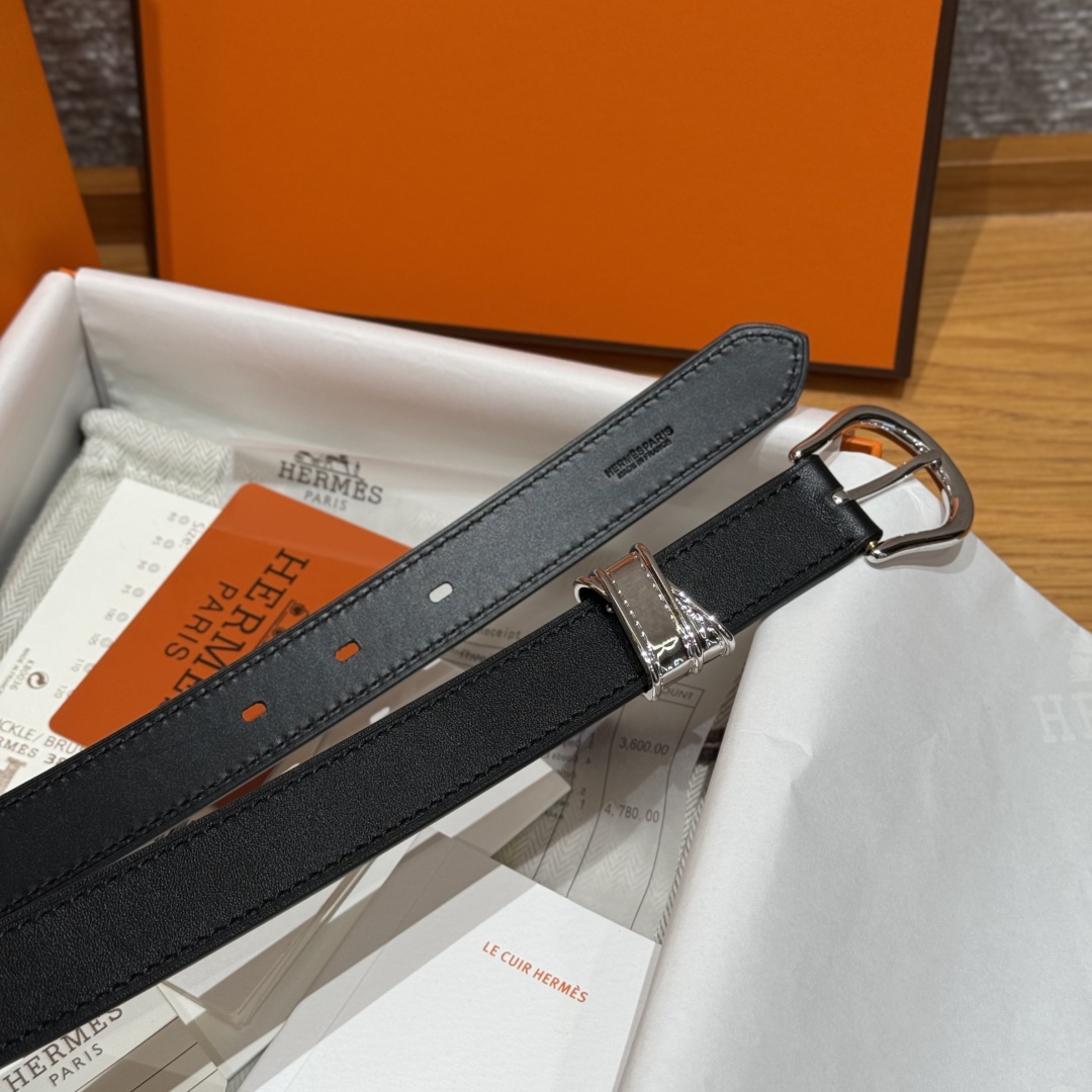 Hermes Women's Ecuyere 24 Belt in Swift Calfskin with Metal Buckle 6 cmp i1754109747914 1191 0 2
