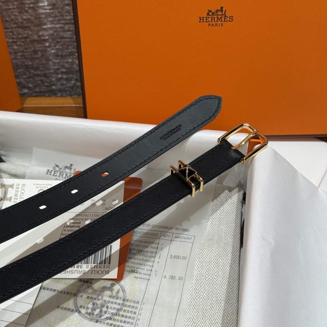 Hermes Mini Clou 20 Black Swift Leather Belt with Gold-Plated Buckle 6 cmp i1754109979074 8122 0 2