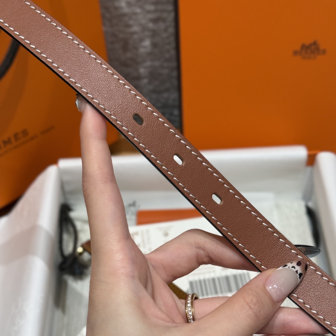 Hermes Mini Clou 20 Swift Leather Belt with Gold Plated Buckle 6 cmp i1754113697040 6212 0 6