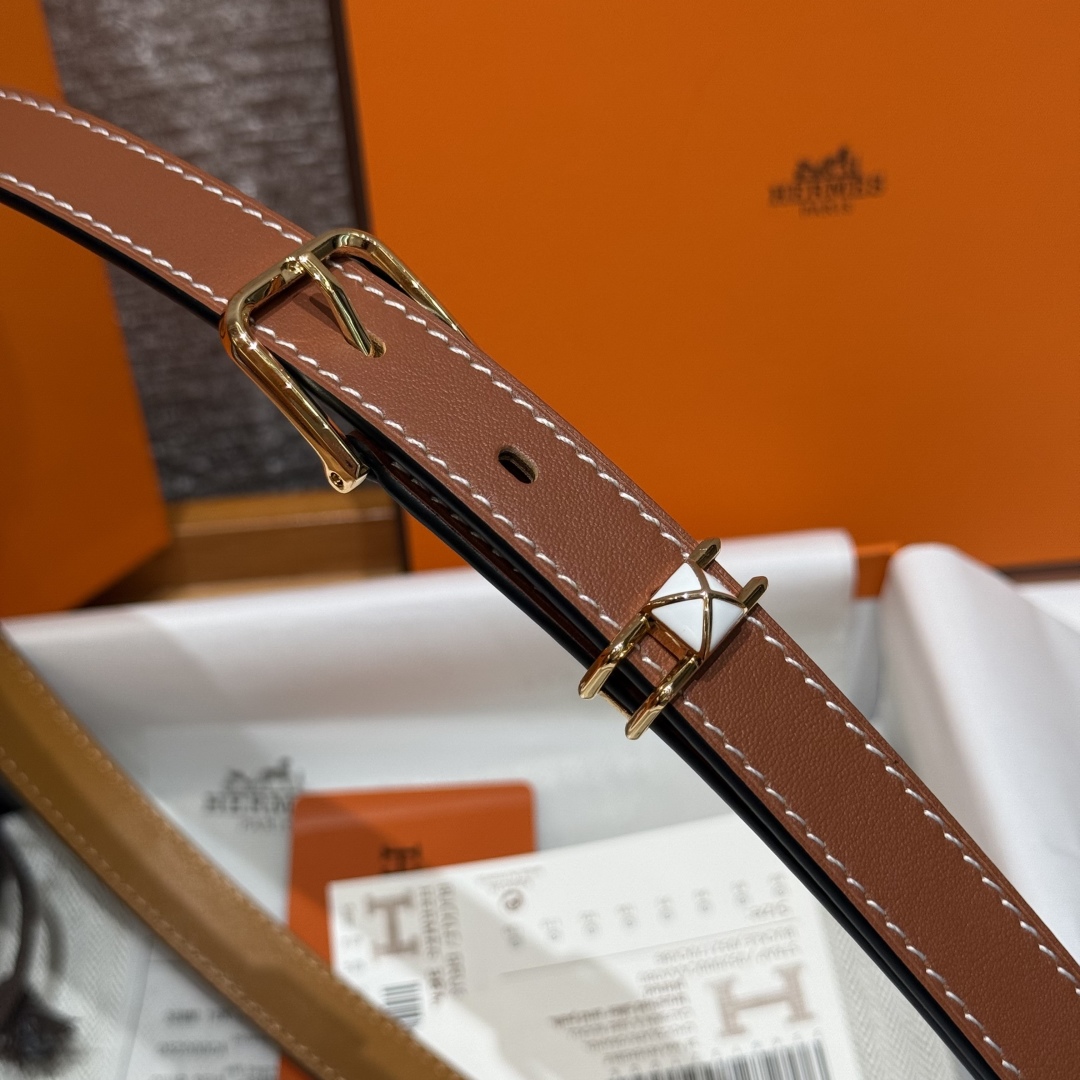 Hermes Mini Clou 20 Swift Leather Belt with Gold Plated Buckle 4 cmp i1754113697675 3171 0 8