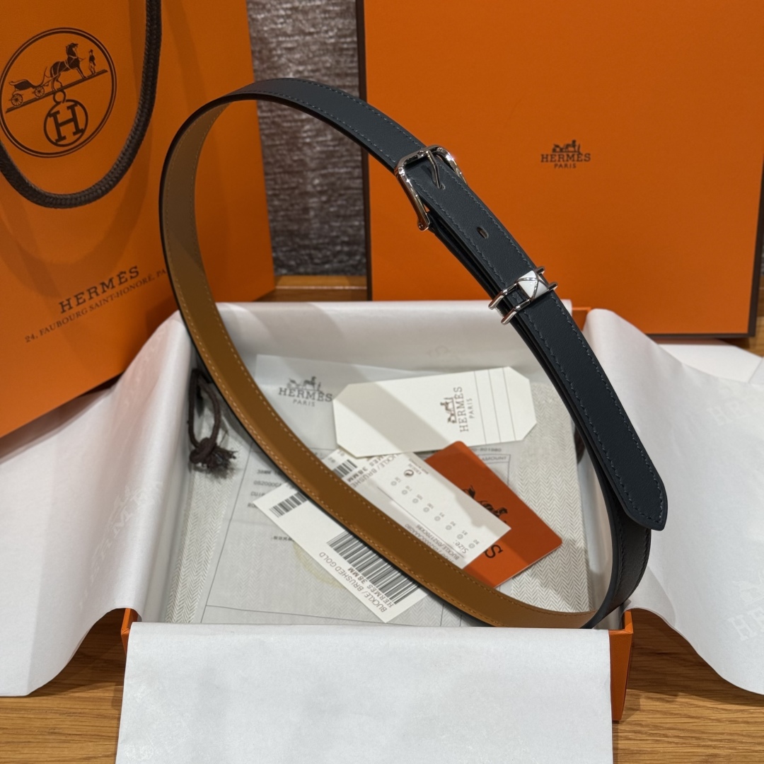 Hermes Mini Clou 20 Belt in Swift Calfskin with Gold Plated Buckle 4 cmp i1754113915100 5172 0 7