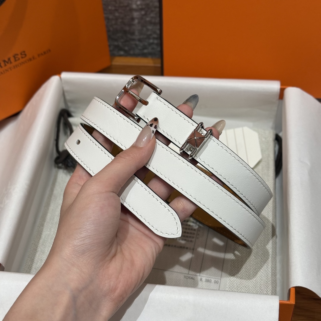 Hermès Mini Clou 20 White Swift Calfskin Leather Belt with Gold Plated Buckle 3 cmp i1754113977101 2725 0 1
