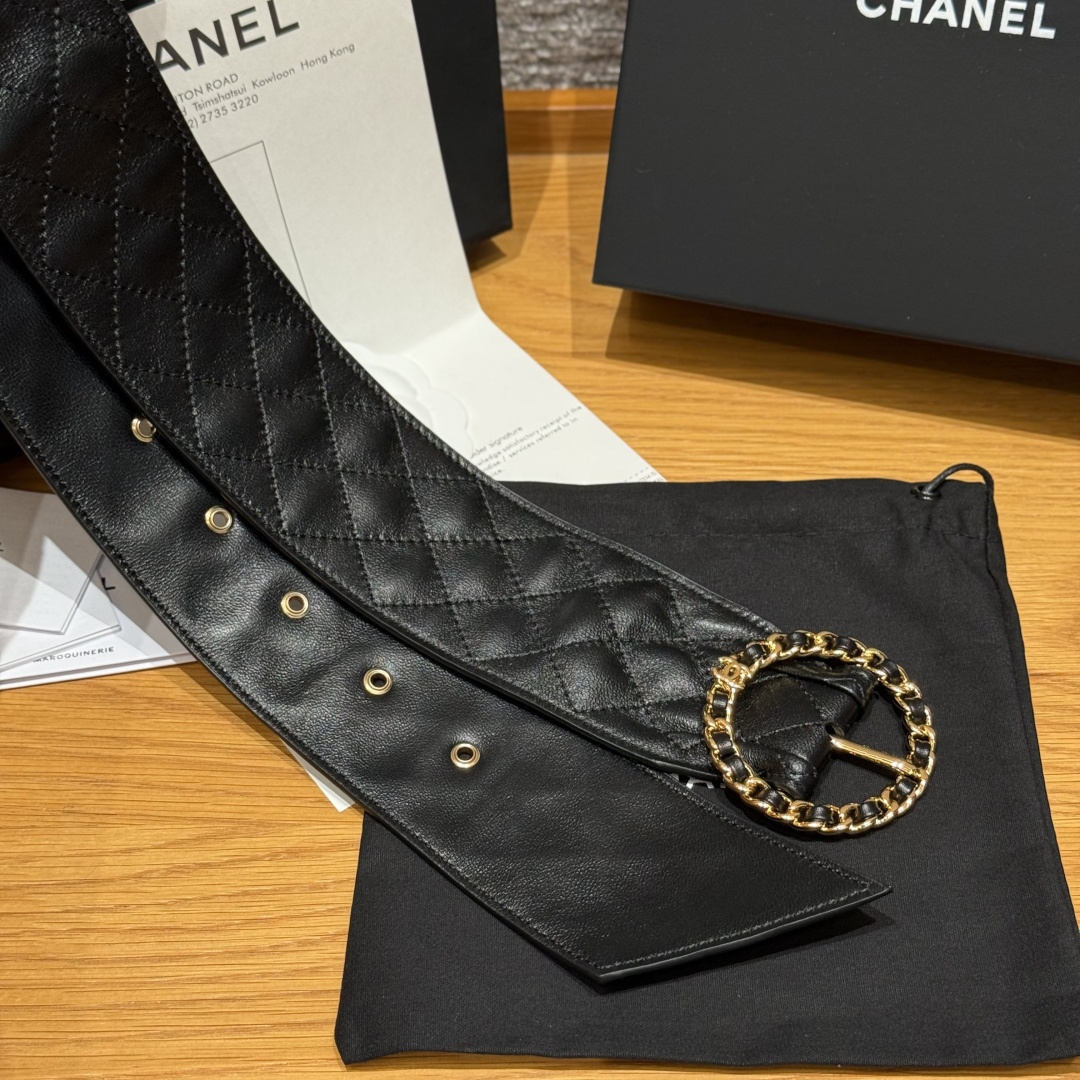 香家宽版女士腰带 在2025春夏高级成衣系列中-Chinese wholesaler seller Clothes Bags handbags wholesale Shoes High Quatity wholesaler seller Cheap Sneakers from China Factory Chinese suppliers china wholesale clothing wholesaler seller 香家宽版女士腰带 在2025春夏高级成衣系列中