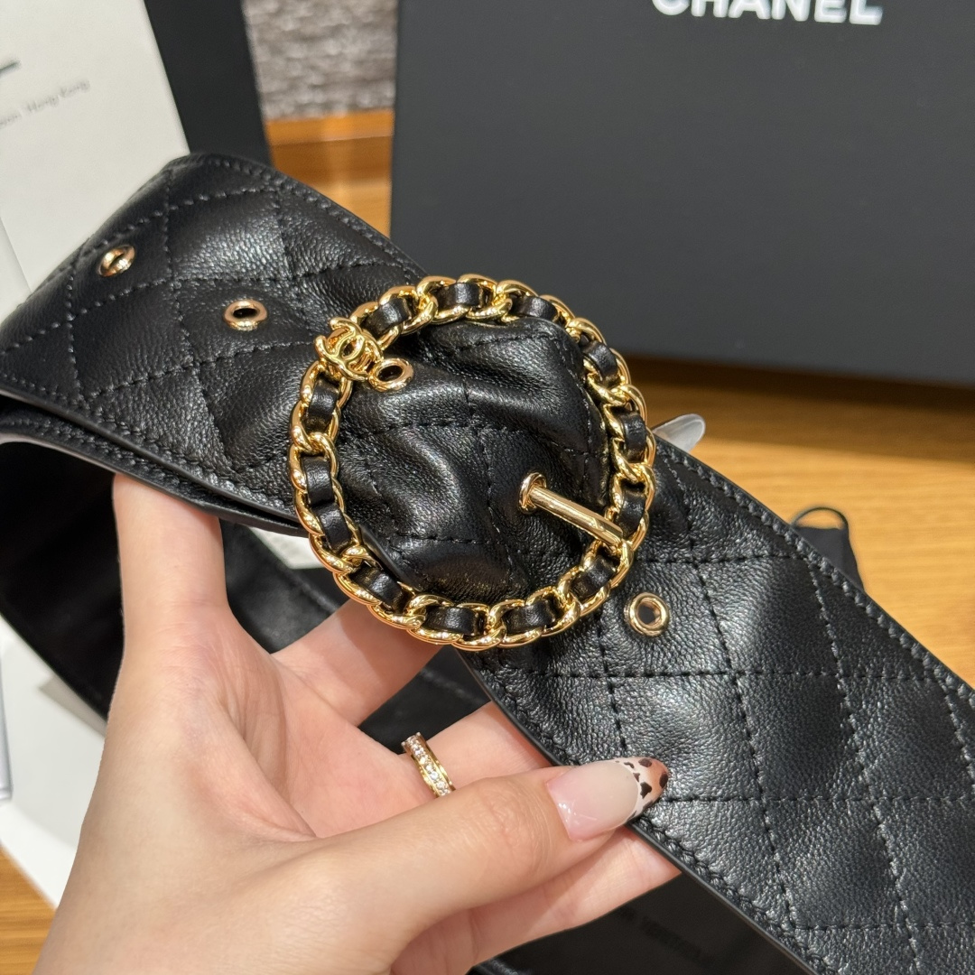 香家宽版女士腰带 在2025春夏高级成衣系列中-Chinese wholesaler seller Clothes Bags handbags wholesale Shoes High Quatity wholesaler seller Cheap Sneakers from China Factory Chinese suppliers china wholesale clothing wholesaler seller 香家宽版女士腰带 在2025春夏高级成衣系列中