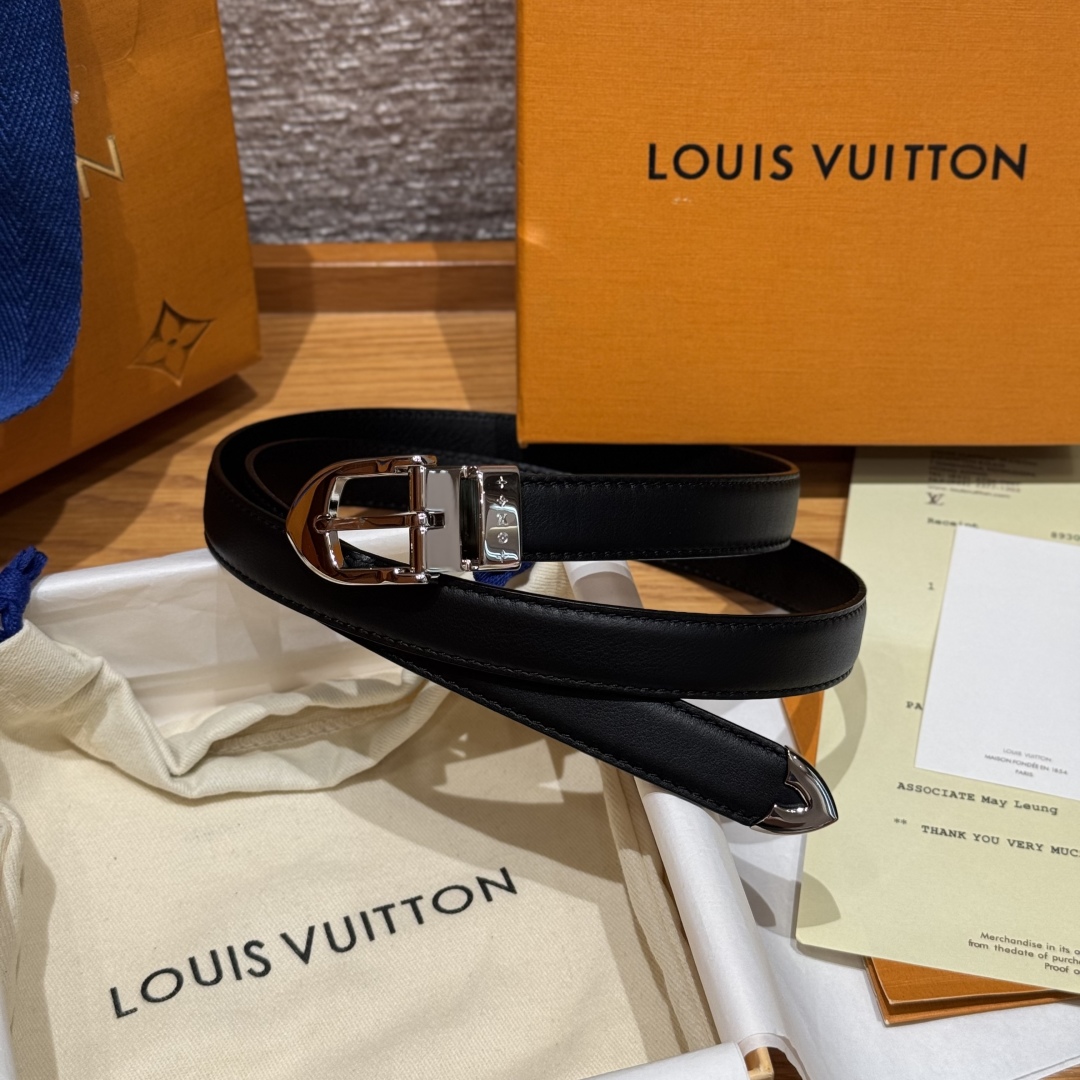 LOUIS VUITTON Timeless 20mm Leather Belt with Monogram Flower Details 2 cmp i1755865131666 369 0 6