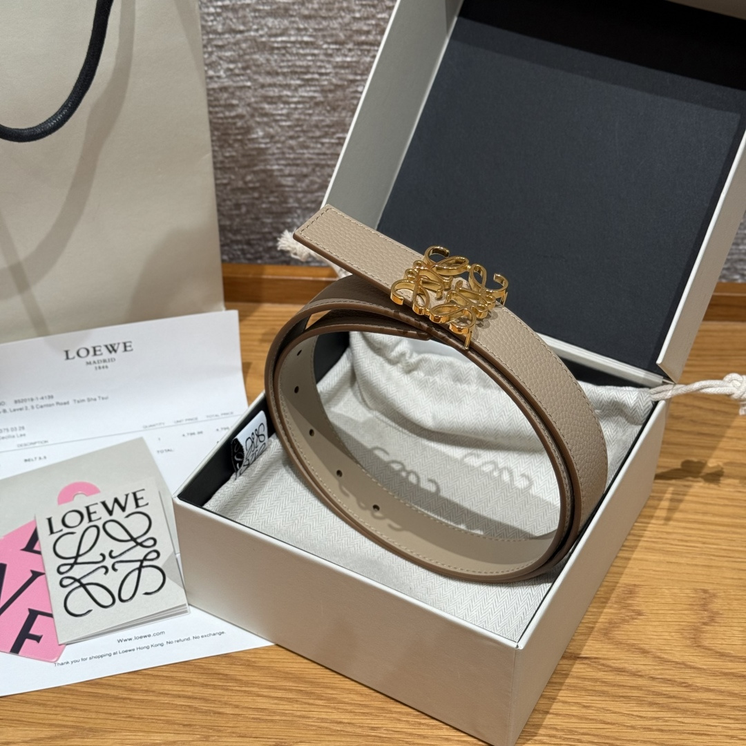 Loewe 罗意威