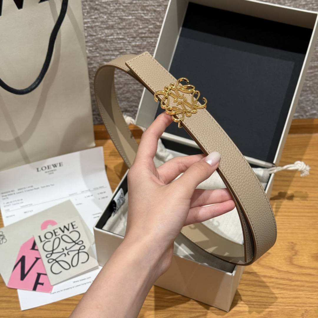 Loewe 罗意威