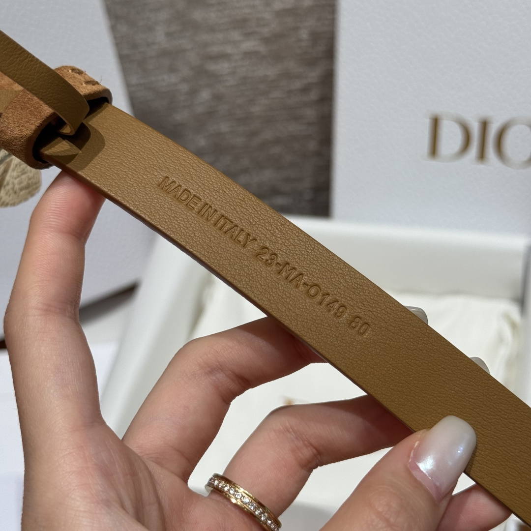 Dior 代购级 迪奥 好新款女士腰带