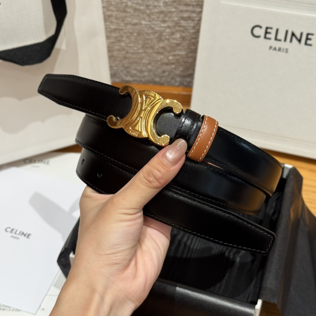 -凯旋门家新款ALIX 中号25毫米双面腰带 这款采用牛皮革 金属饰面 25毫米