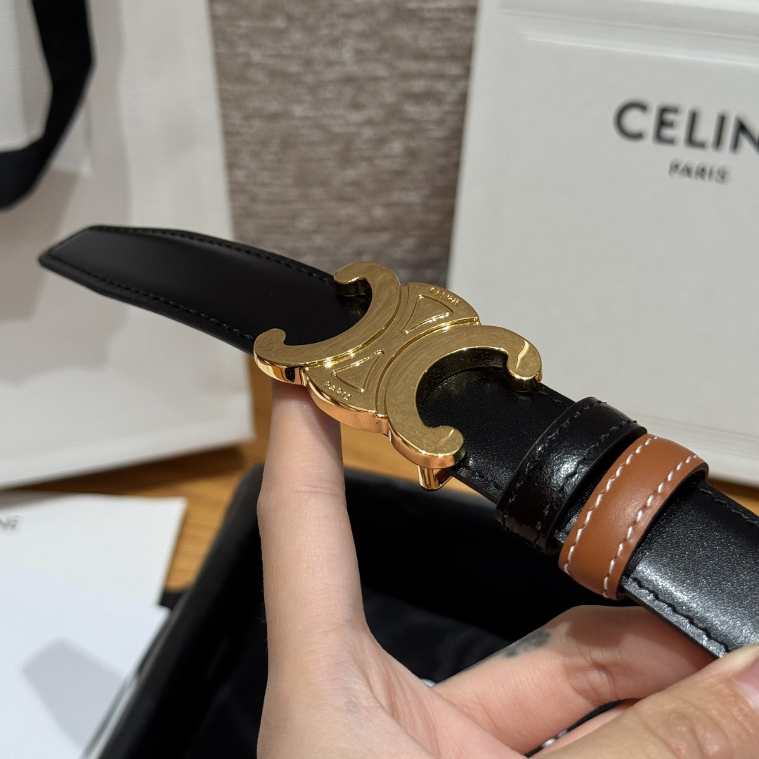 -凯旋门家新款ALIX 中号25毫米双面腰带 这款采用牛皮革 金属饰面 25毫米