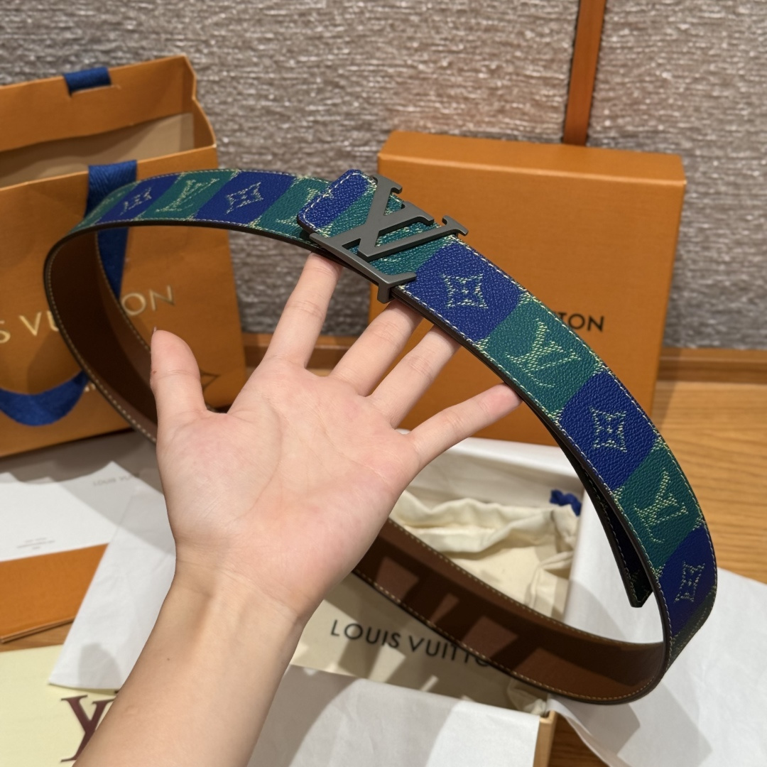루이비통 칼리지 모노그램 헤리티지 리버시블 벨트 상세 이미지 4