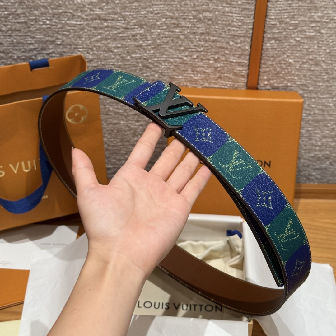 루이비통 칼리지 모노그램 헤리티지 40mm 리버시블 벨트 상세 이미지 4