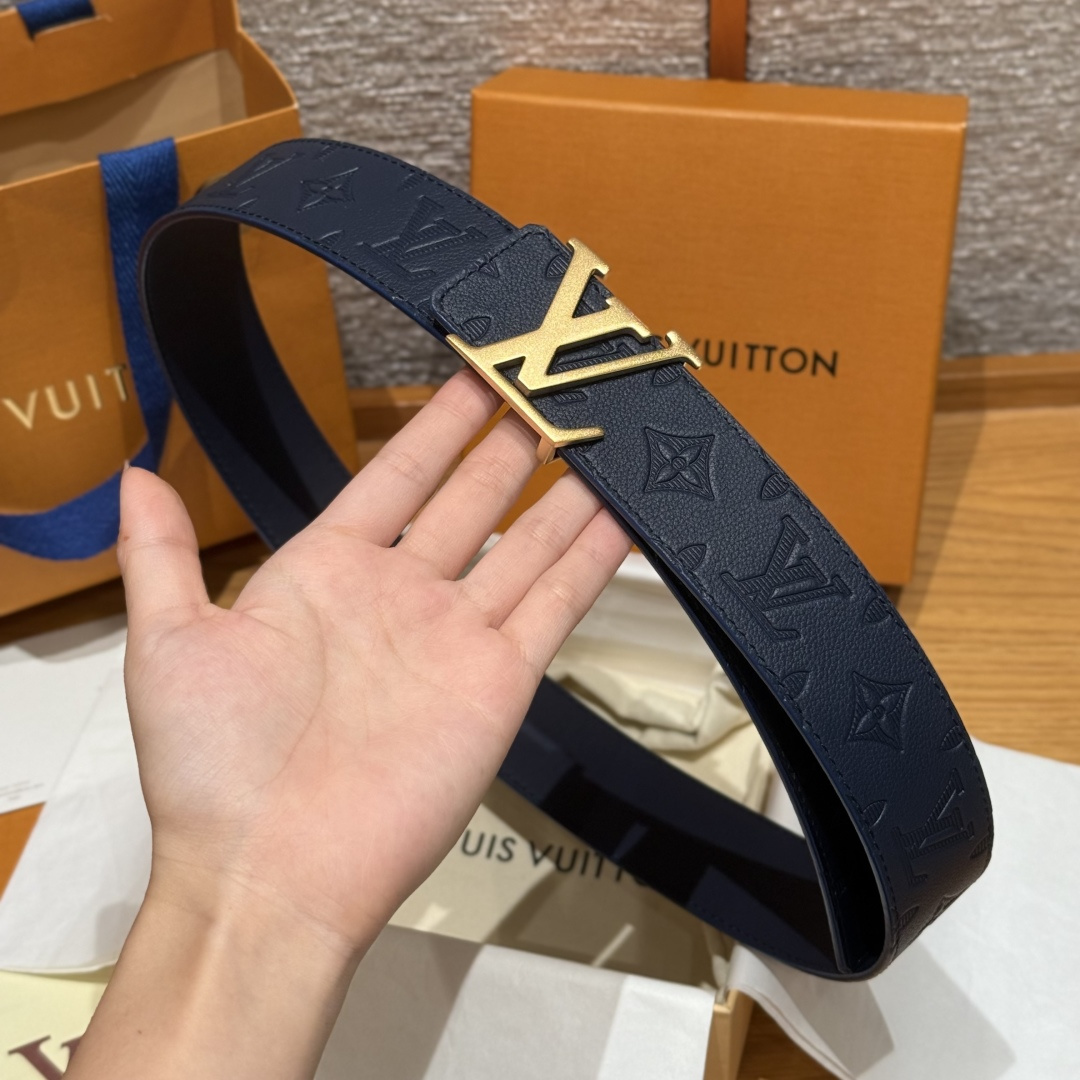 루이비통 이니셜 펄 40mm 리버시블 가죽 벨트 상세 이미지 4