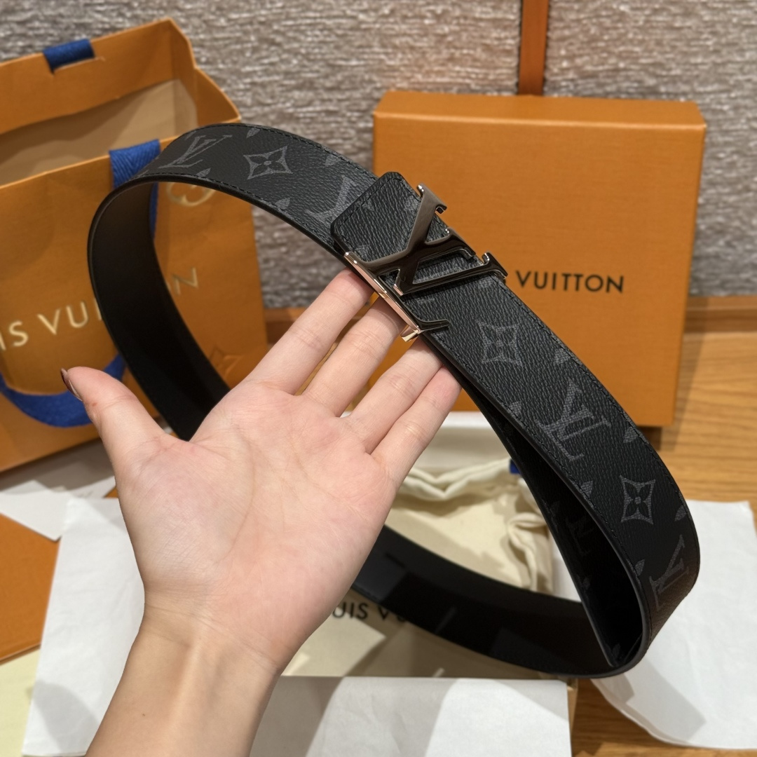 루이비통 인터리아 40mm 리버시블 벨트 상세 이미지 4