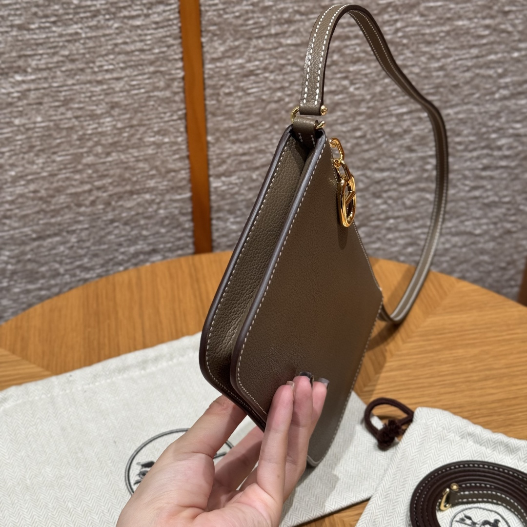 Hermès new handbags in stock Zipengo in stock