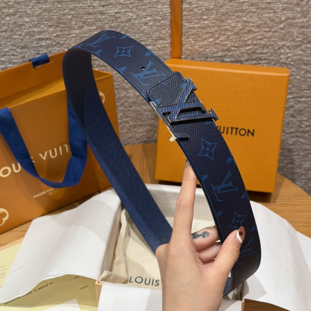 루이비통 JD350 이니셜 40mm 리버시블 벨트 상세 이미지 4