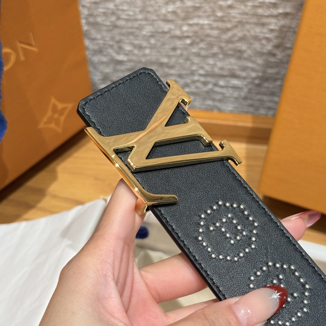 루이비통 로커빌리 스터드 40mm 리버시블 벨트 상세 이미지 7