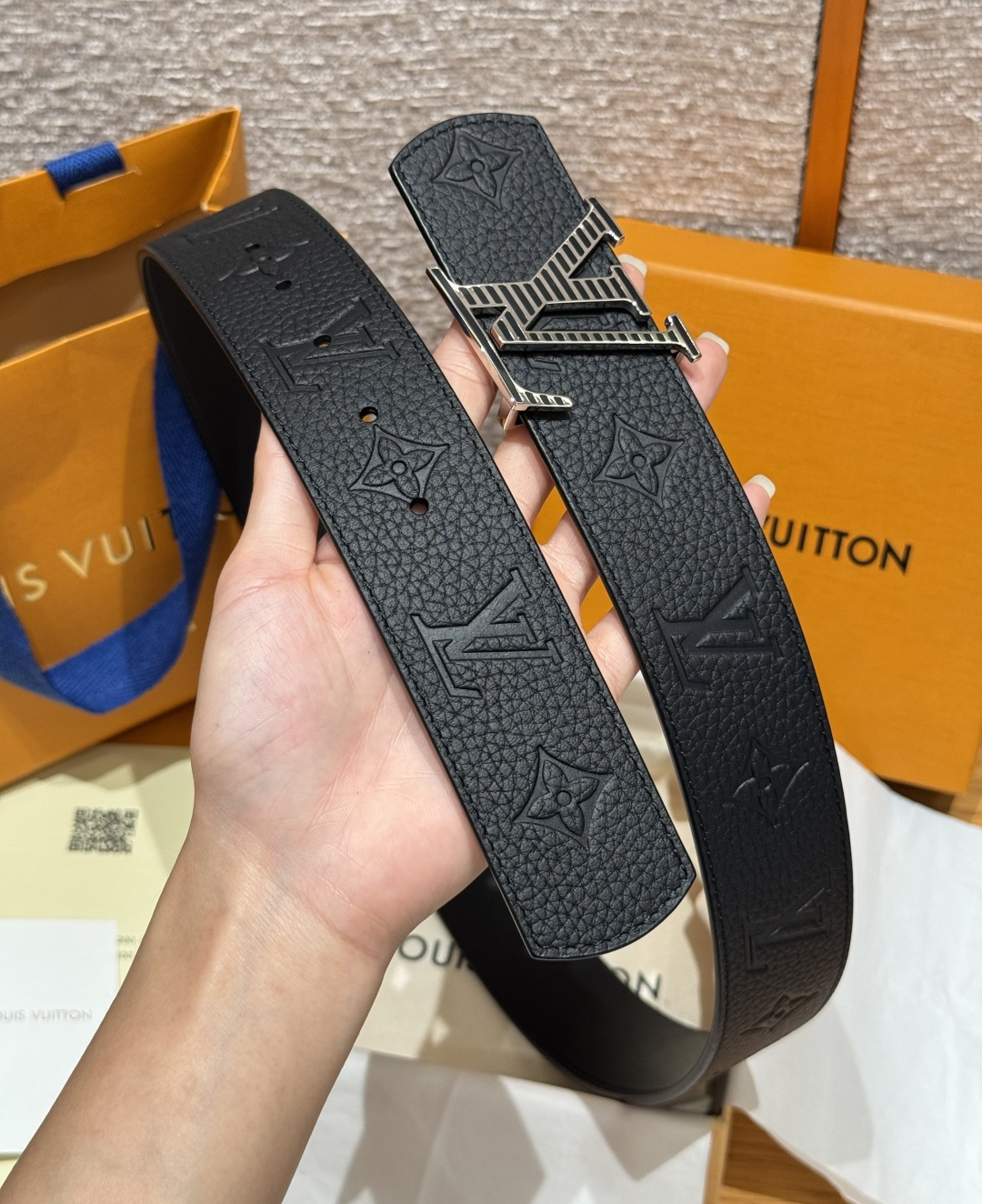 루이비통 디멘션 리버시블 40mm 벨트 상세 이미지 4
