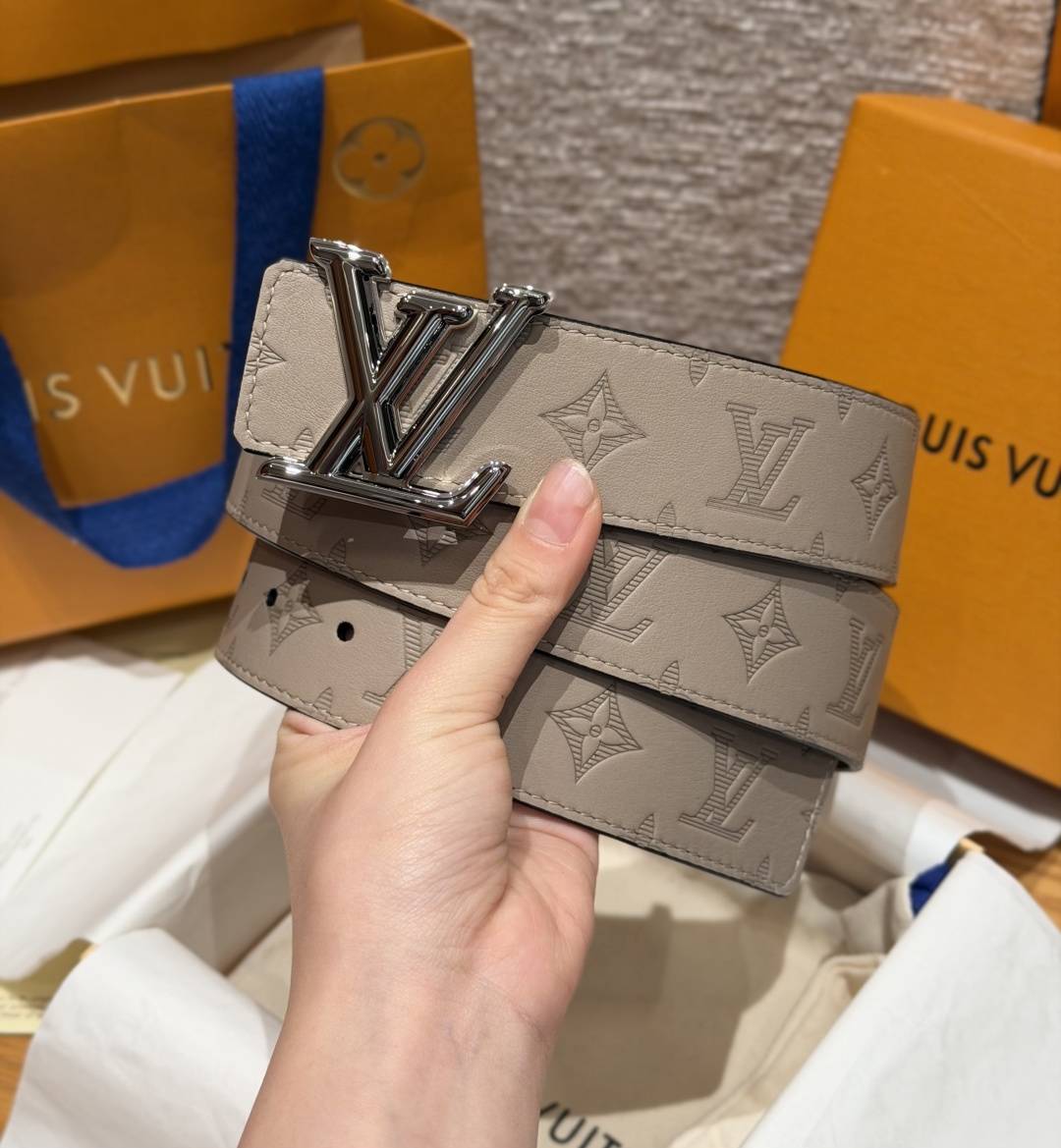 루이비통 섀도우 40mm 리버시블 벨트 상세 이미지 3