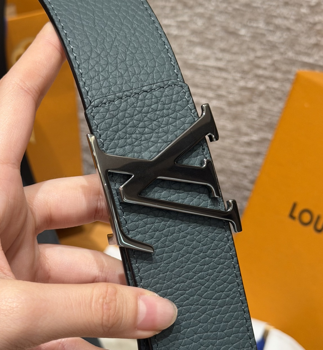 루이비통 토리용 40mm 리버서블 벨트 상세 이미지 5