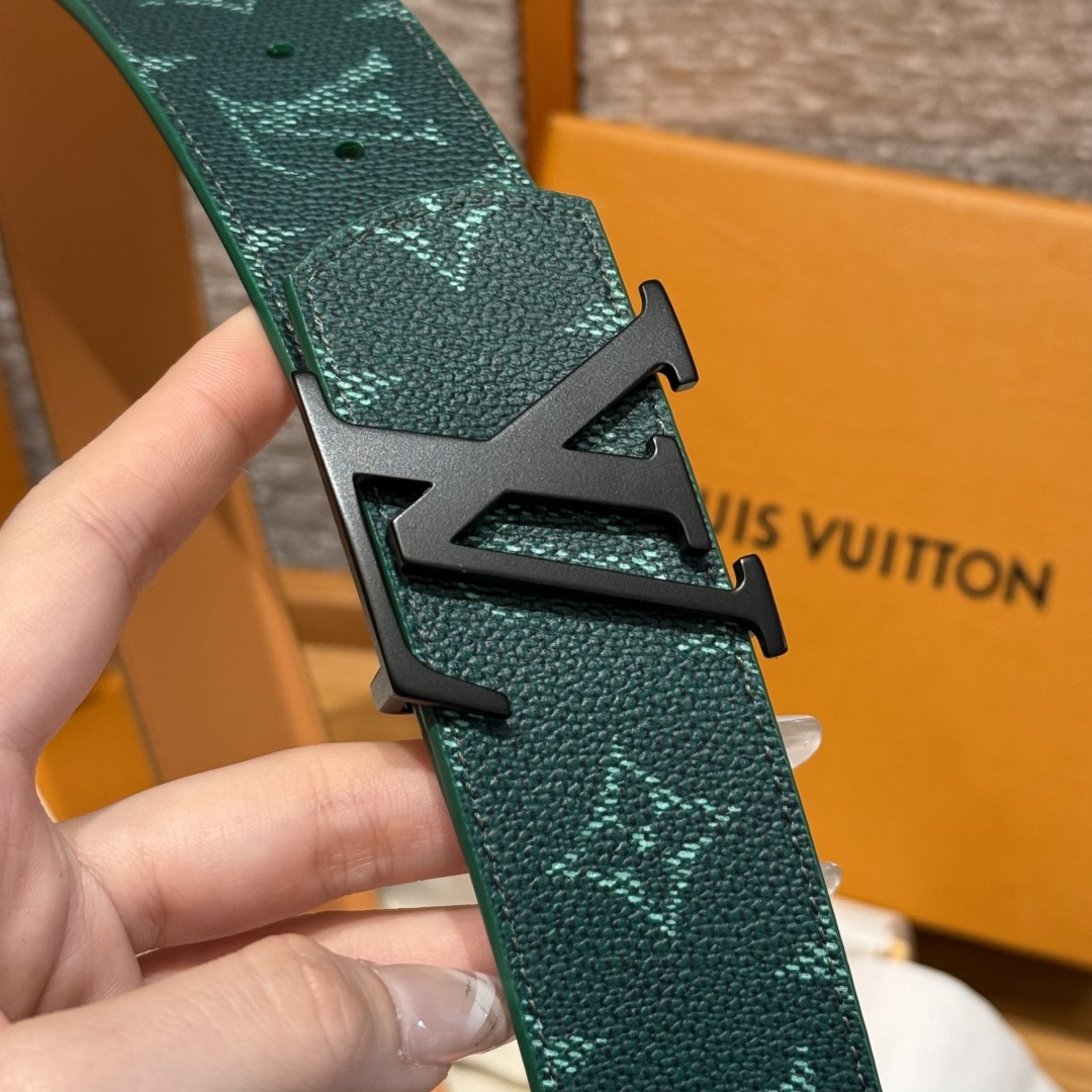 루이비통 디멘션 모노그램 헤리티지 40mm 리버시블 벨트 상세 이미지 5