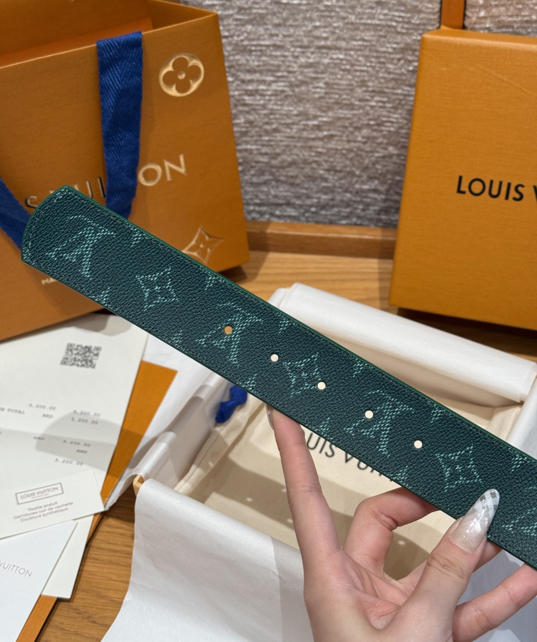 루이비통 디멘션 모노그램 헤리티지 40mm 리버시블 벨트 상세 이미지 8