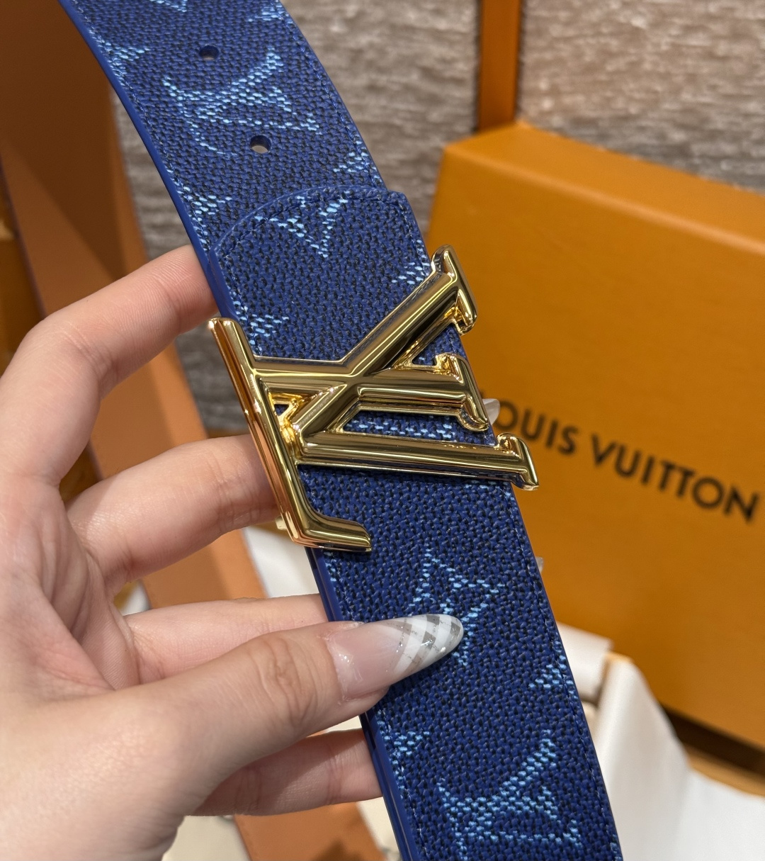 루이비통 디멘션 모노그램 헤리티지 40mm 리버시블 벨트 상세 이미지 5