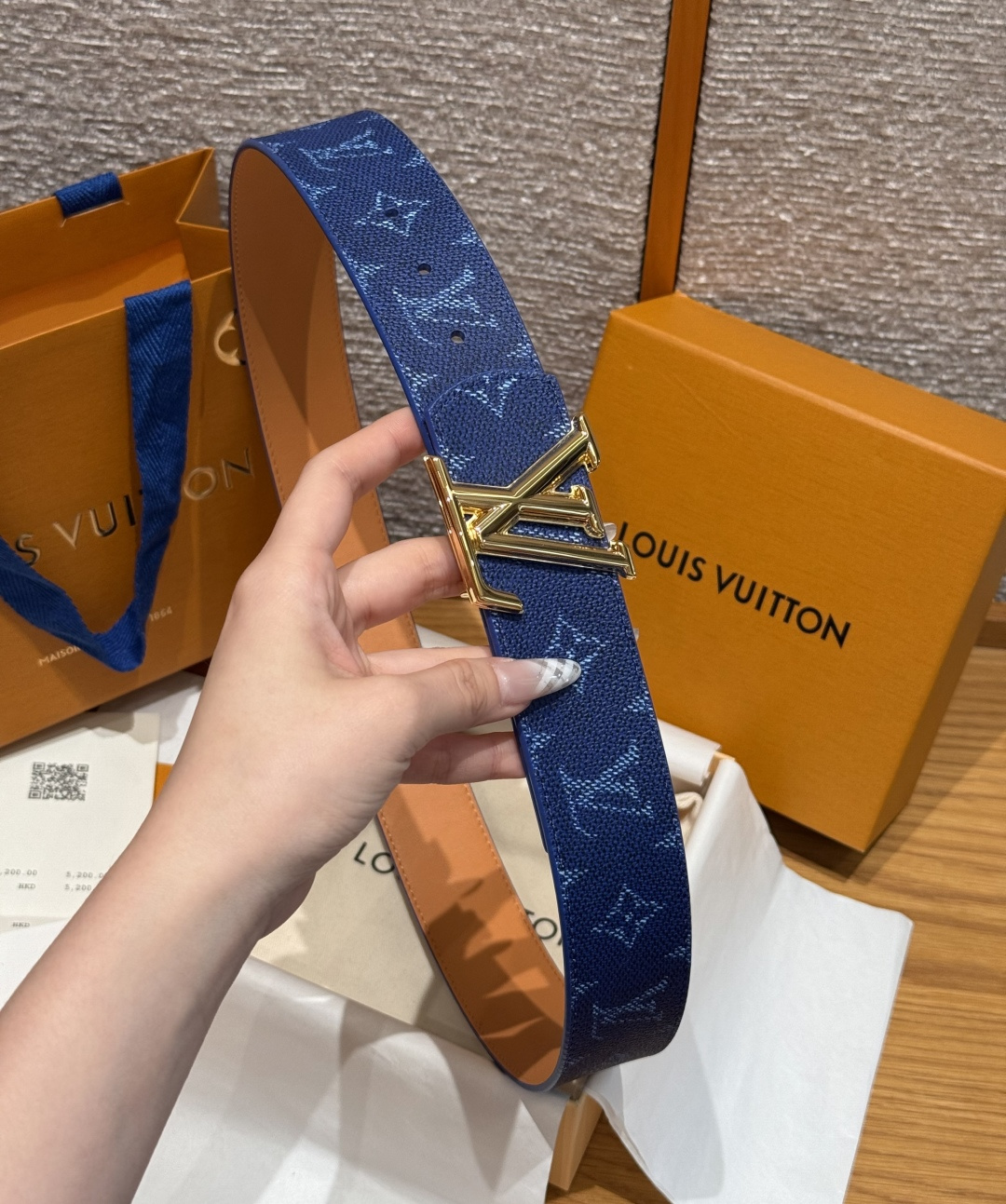 루이비통 디멘션 모노그램 헤리티지 40mm 리버시블 벨트 상세 이미지 4