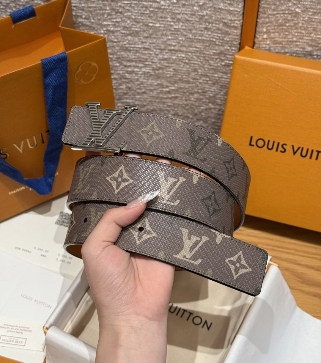 루이비통 디멘션 모노그램 헤리티지 40mm 리버시블 벨트 상세 이미지 3