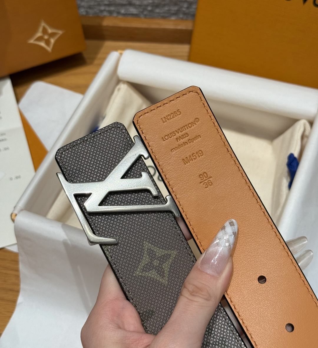 루이비통 디멘션 모노그램 헤리티지 40mm 리버시블 벨트 상세 이미지 6