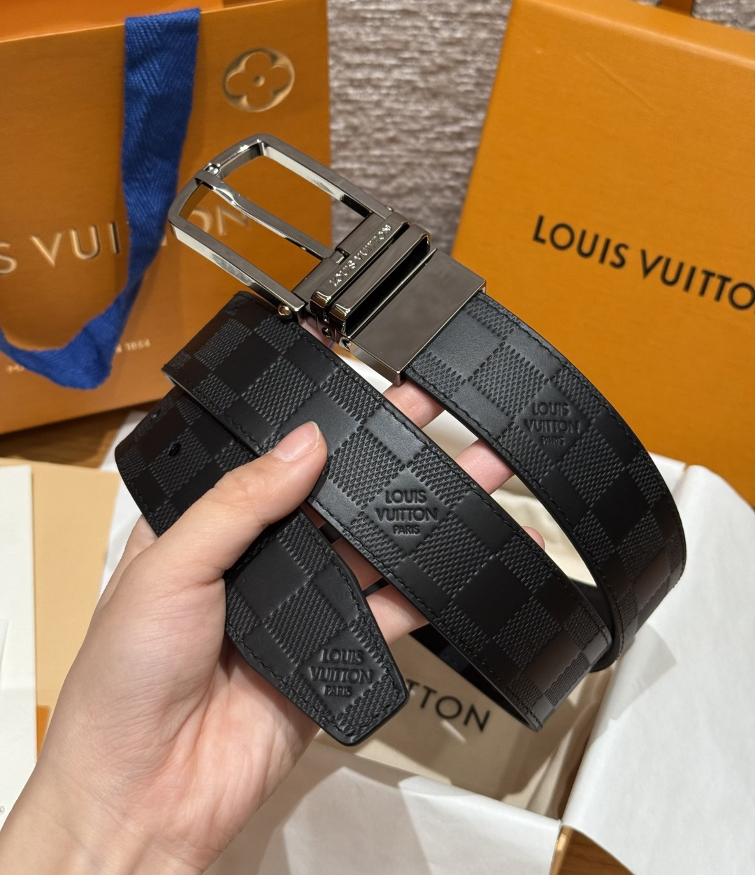 루이비통 JD350 슬렌더 35mm 양면 벨트 상세 이미지 3