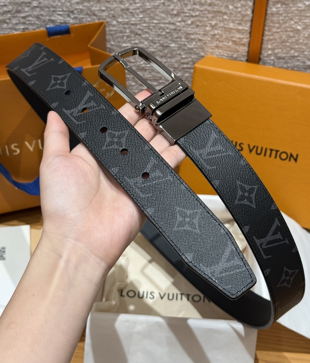 루이비통 JD350 슬림 리버시블 벨트 상세 이미지 5