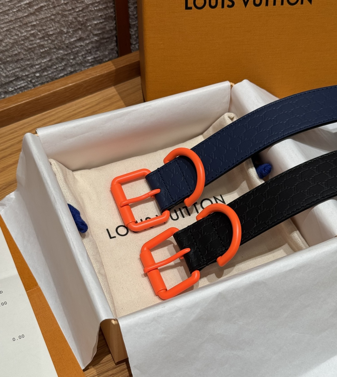 루이비통 40mm 핀 버클 벨트 상세 이미지 3